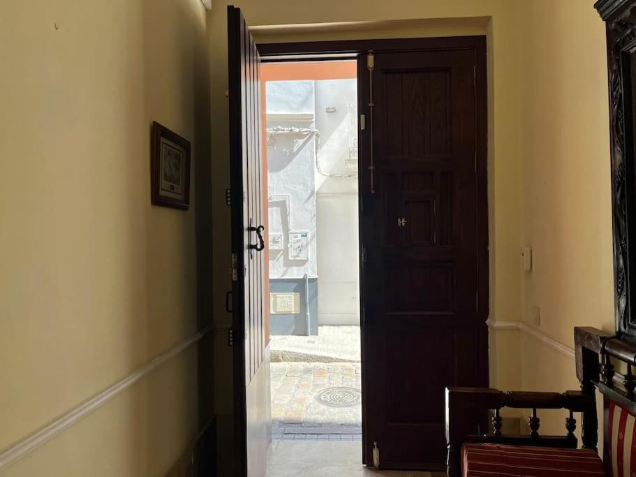 Apartamento J Costa 15- Alameda Hercules Sevilla Buitenkant foto